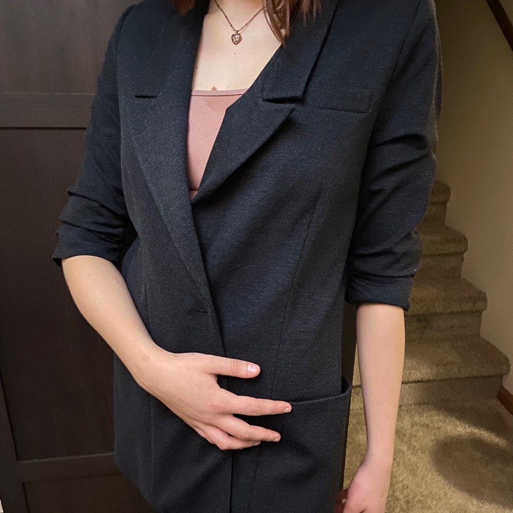 NWT ELIZABETH AND JAMES 3/4 Sleeve Blazer